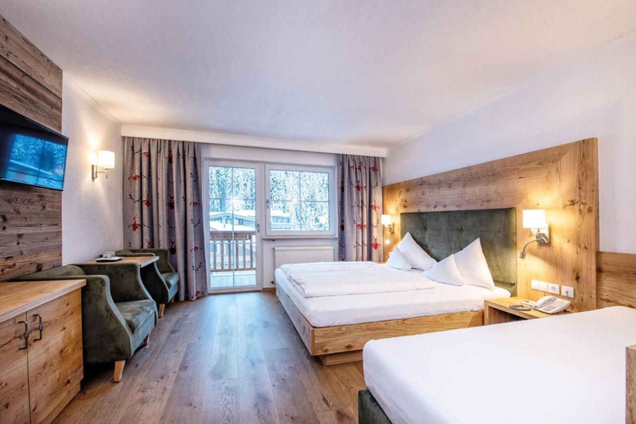 Hotel Maria Theresia Gerlos Exterior photo